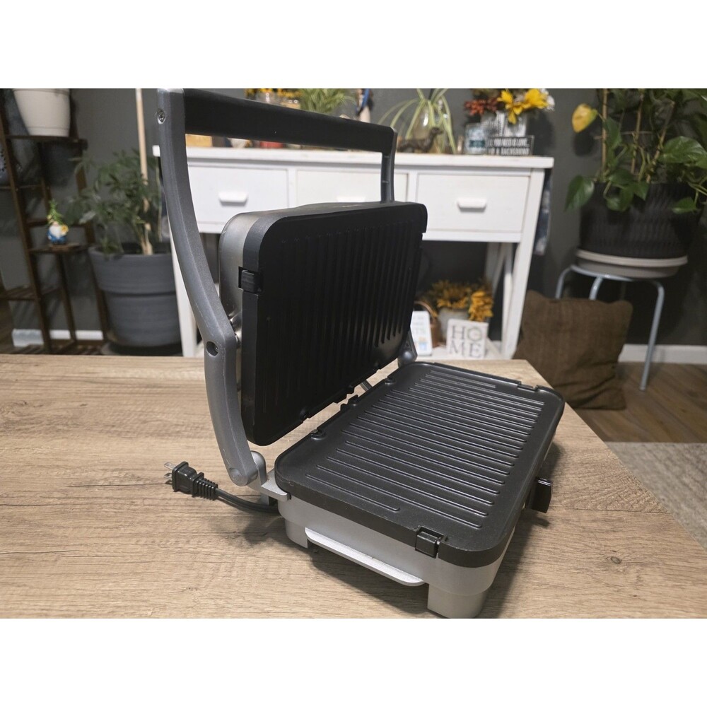 Cuisinart Griddler Grill Panini Press & Reversible Nonstick Plates Countertop
